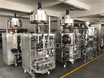 The packaging quality of automatic vertical packing machine is getting better and better